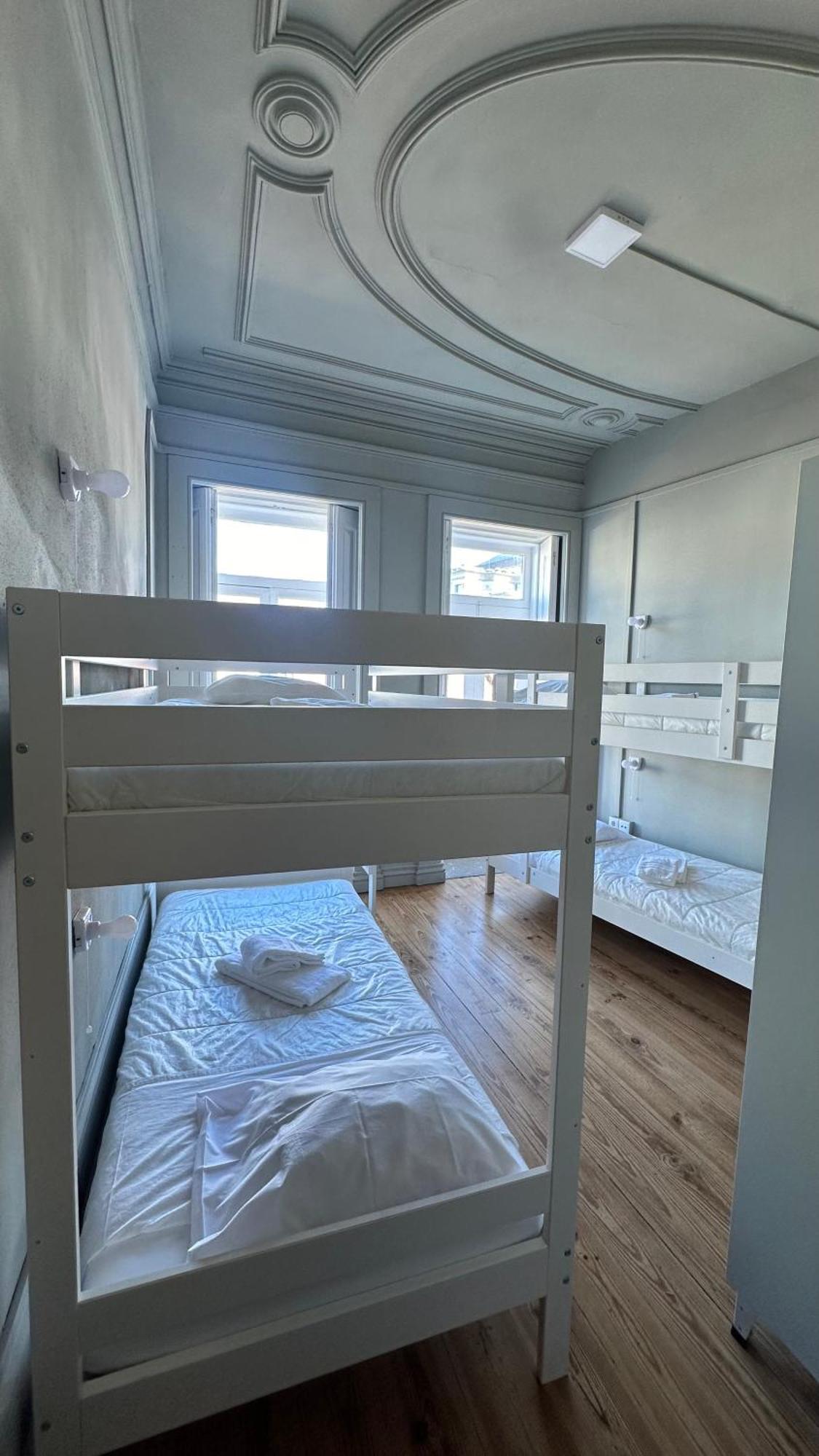 A Beira Hostel Aveiro Exterior photo